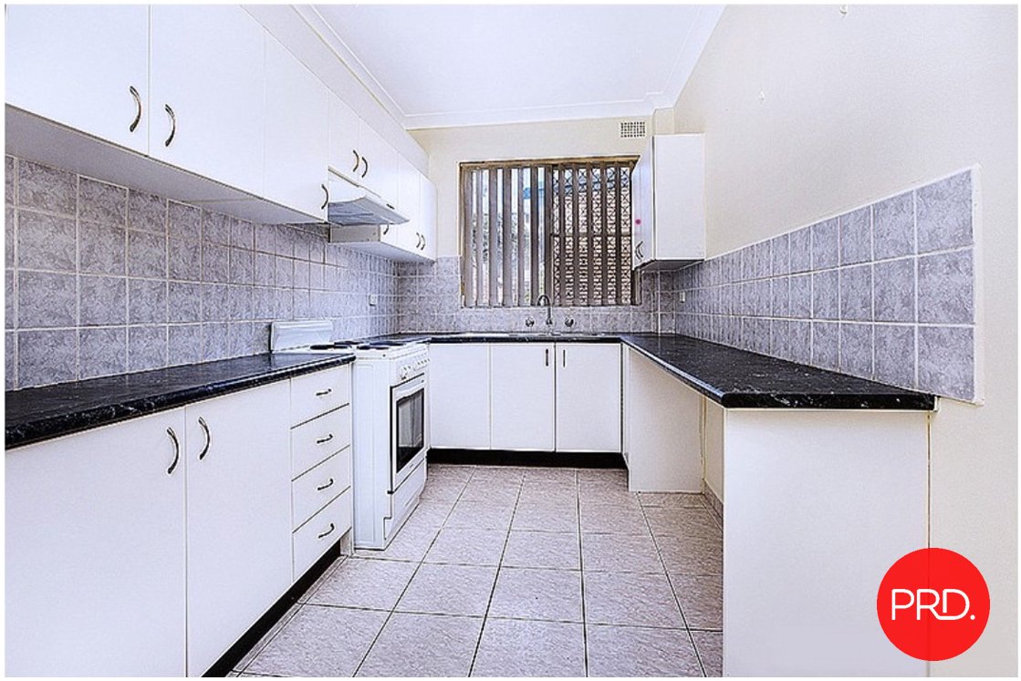 4/394 Railway Parade CARLTON 3