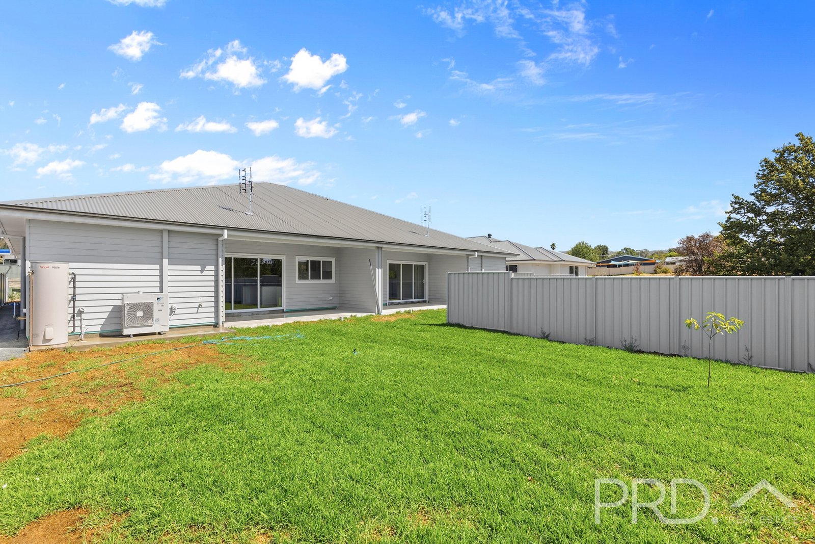 43A & 43B Broughton Street TUMUT 17