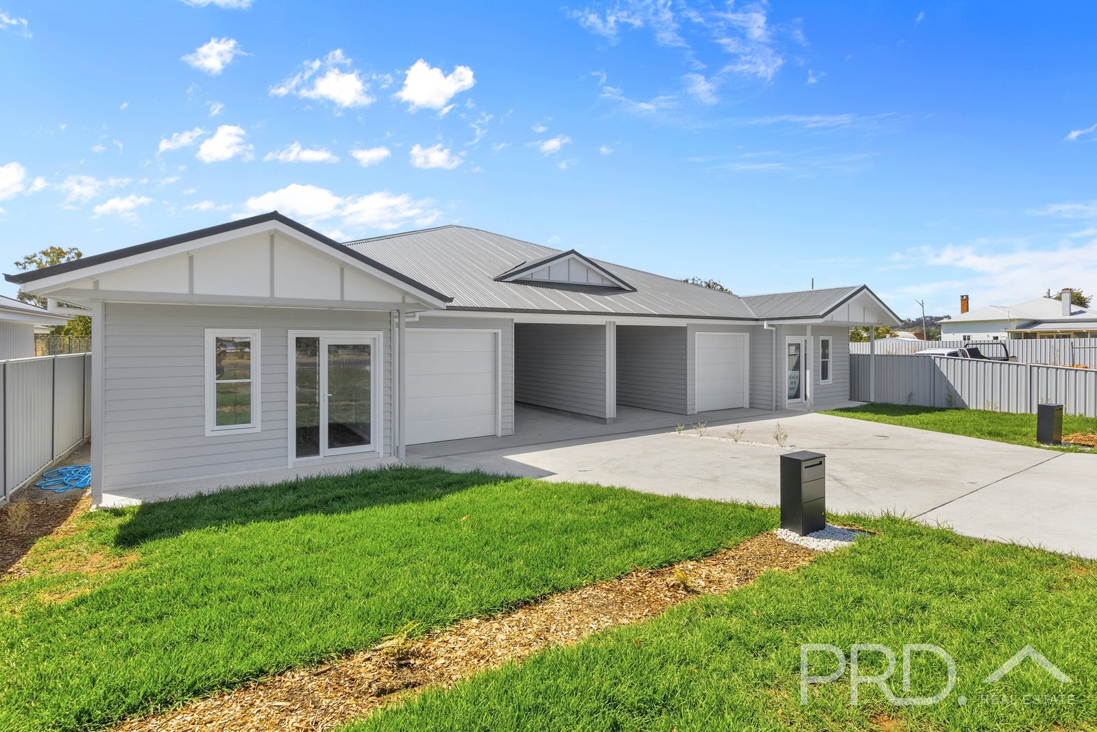 43A & 43B Broughton Street TUMUT 20
