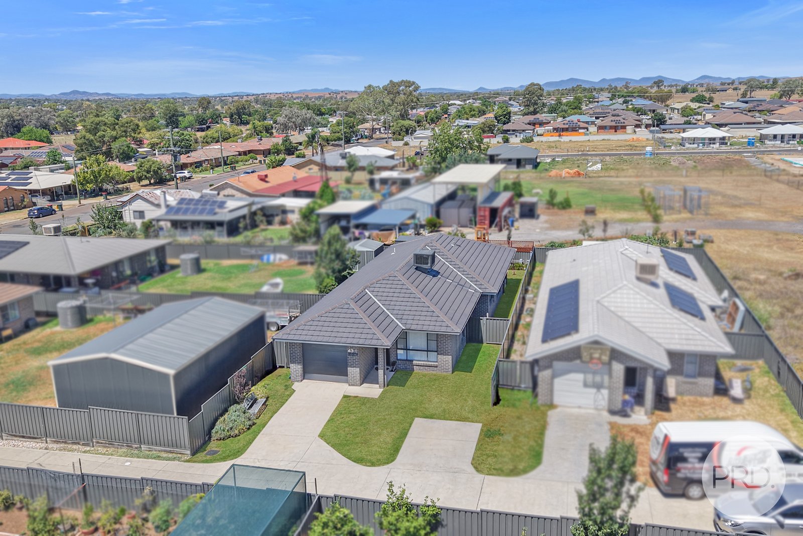 43a Evans Street TAMWORTH 3