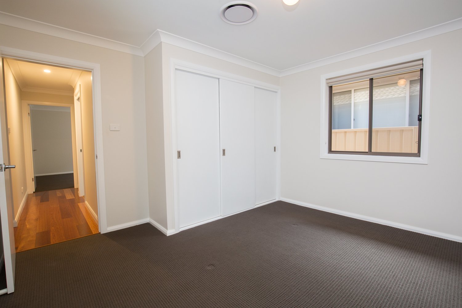 43a Wyndham St  GRETA 14