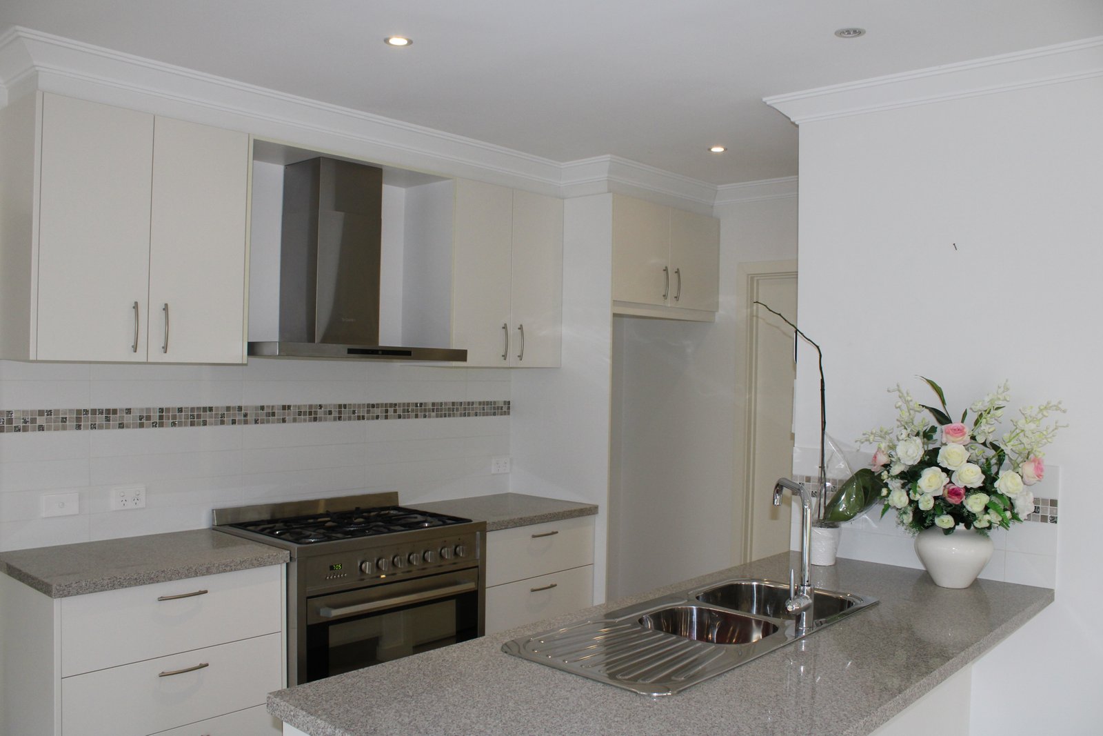 Gallery: 4/4-8 Princess Road