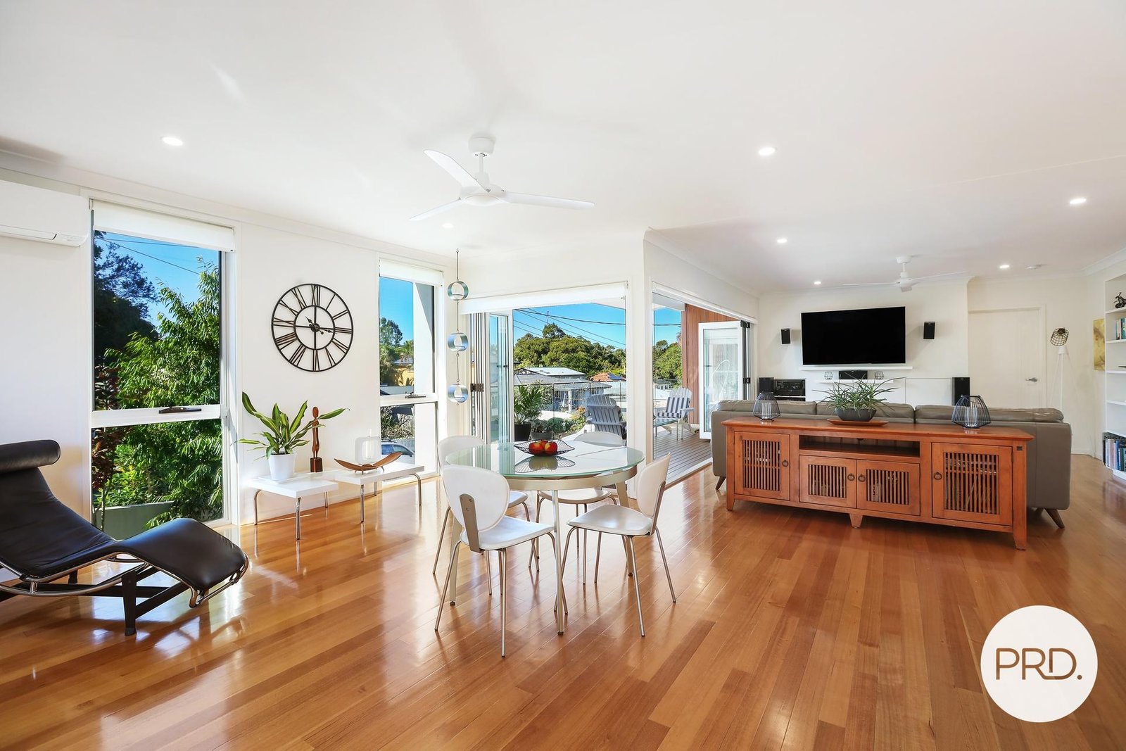 44 Alma Street SOUTHPORT 2