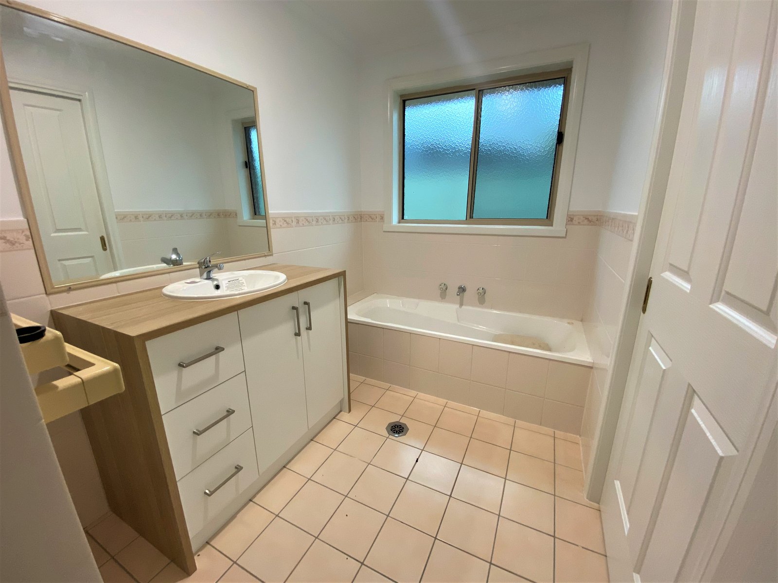 44 Amalfi Drive LAVINGTON 6