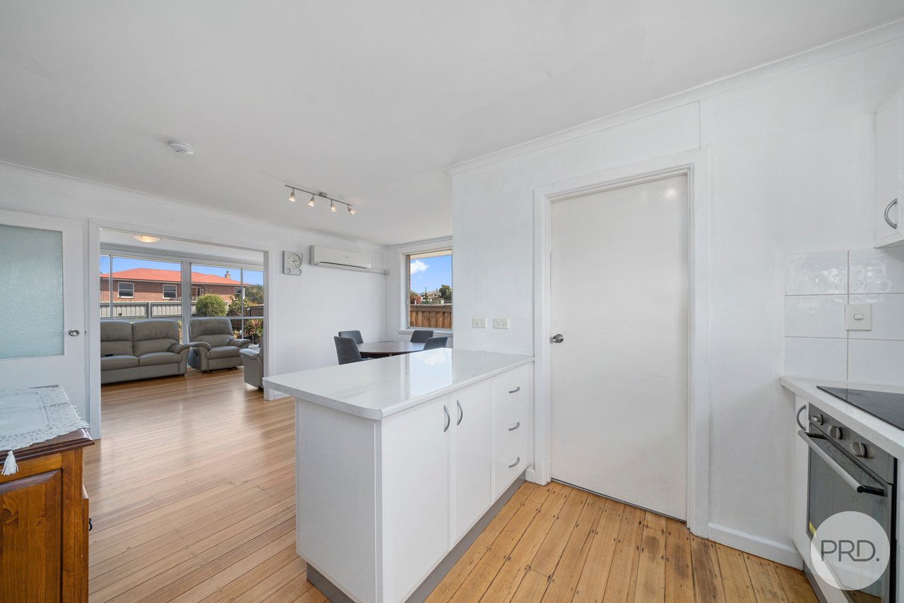 44 Andrew Street BRIGHTON 7