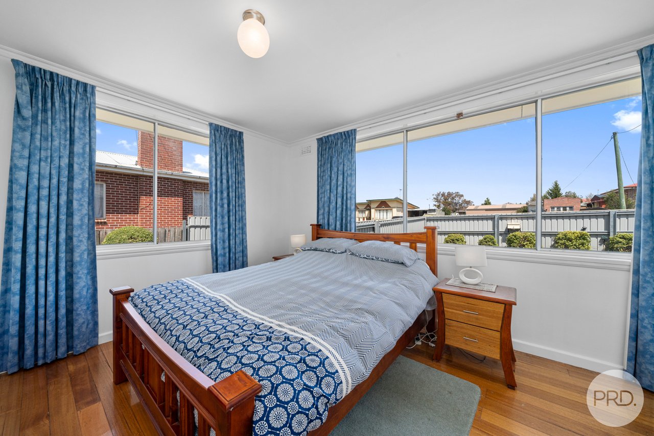 44 Andrew Street BRIGHTON 9