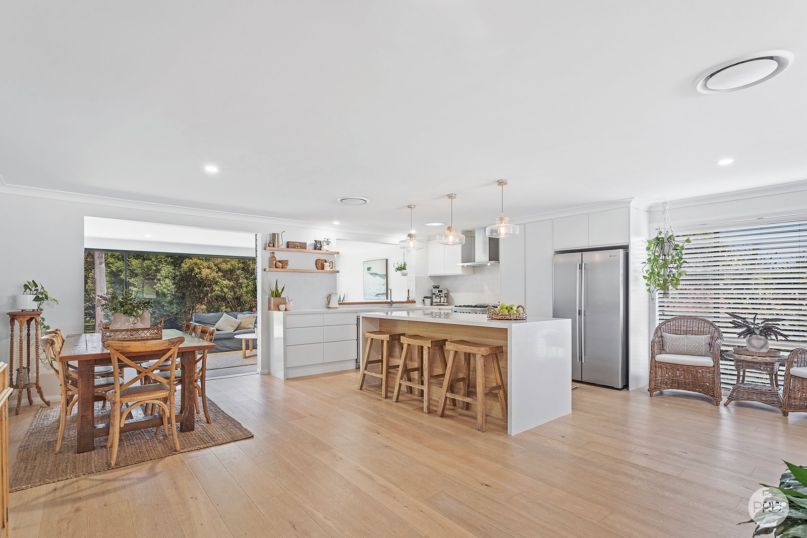 44 Armidale Avenue NELSON BAY 4
