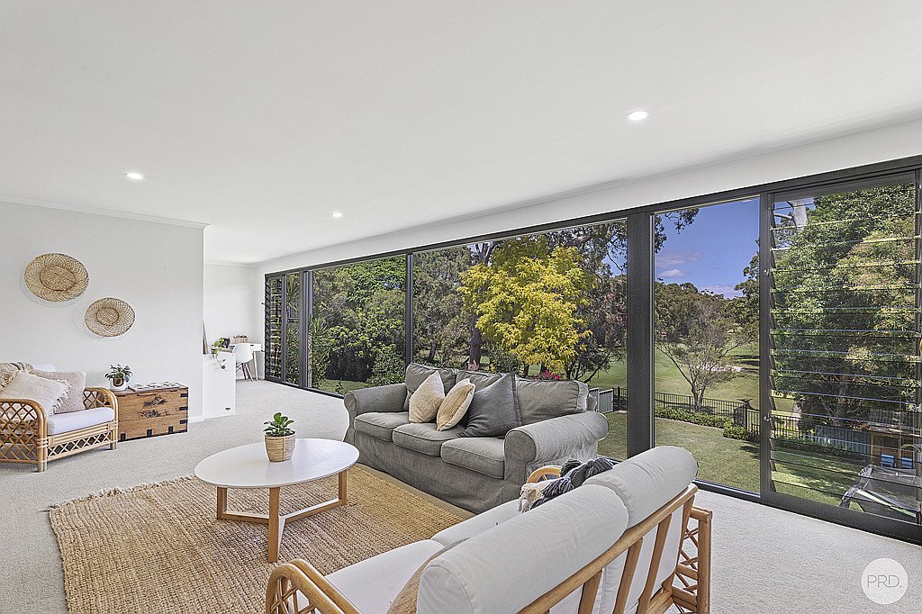 44 Armidale Avenue NELSON BAY 1