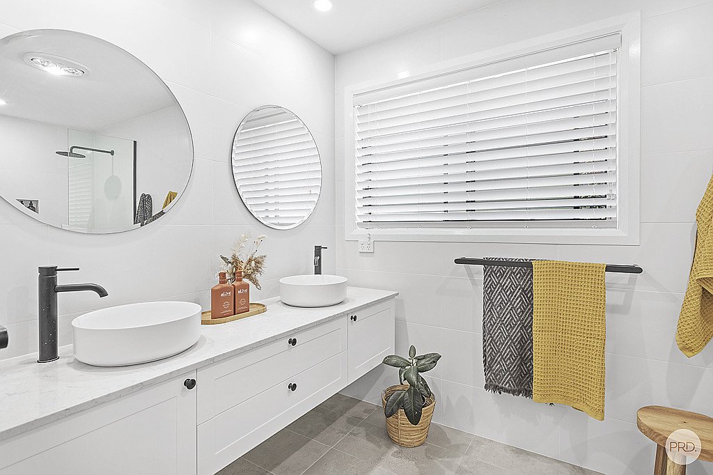 44 Armidale Avenue NELSON BAY 21
