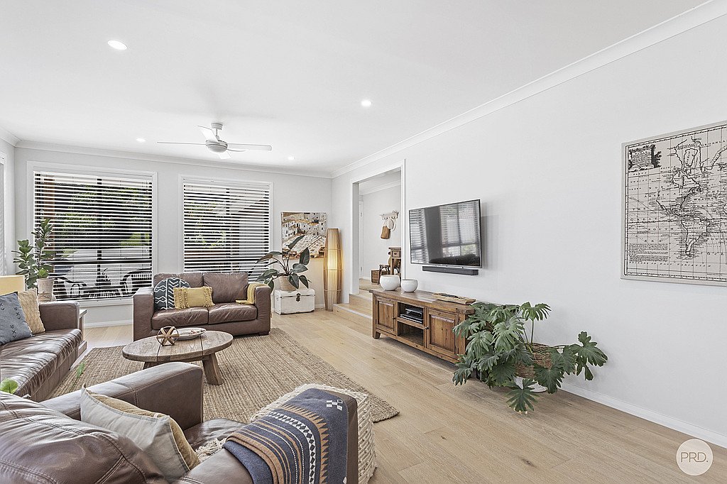 44 Armidale Avenue NELSON BAY 9