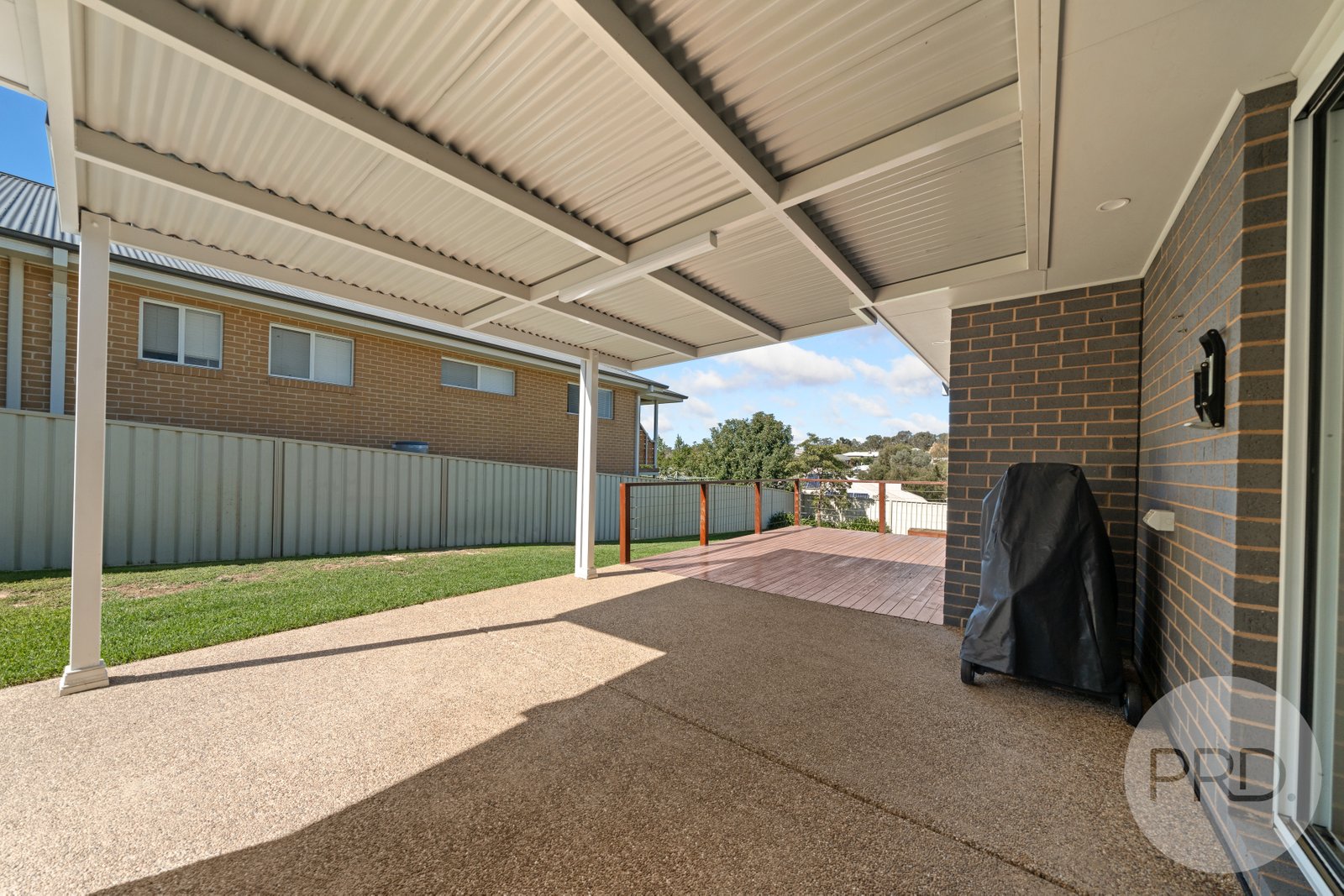 44 Balala Crescent BOURKELANDS 17