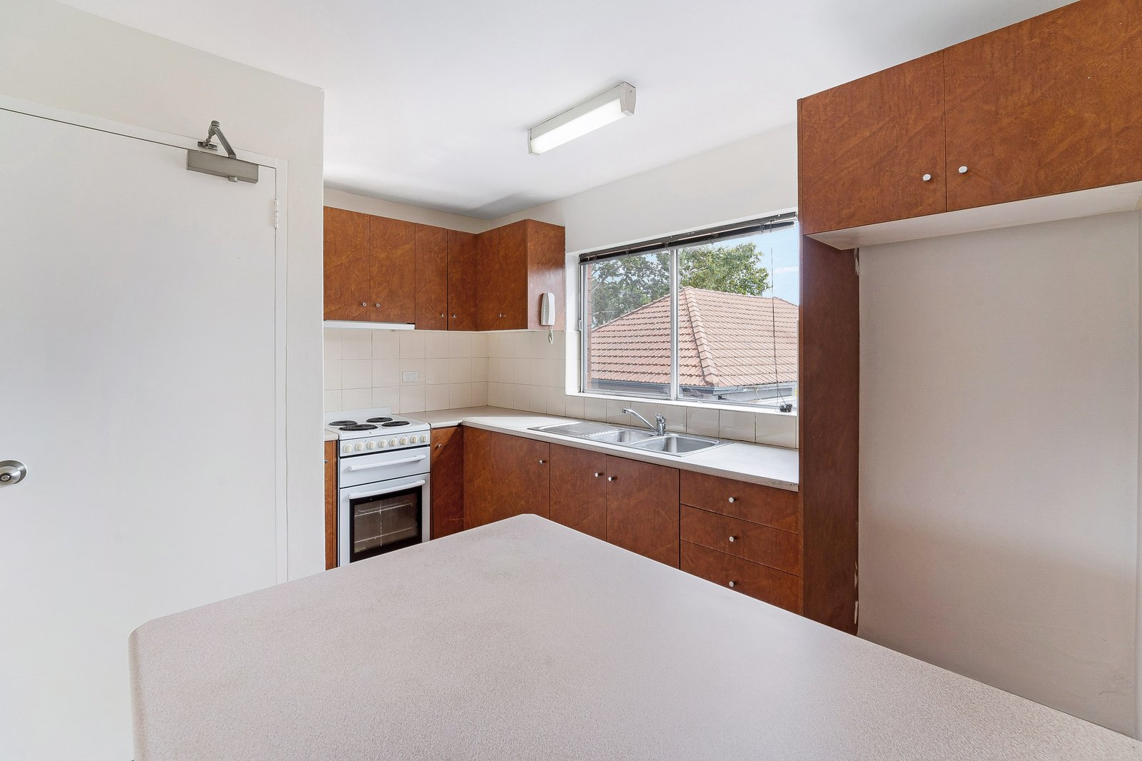 4/4 Banksia Street BOTANY 3