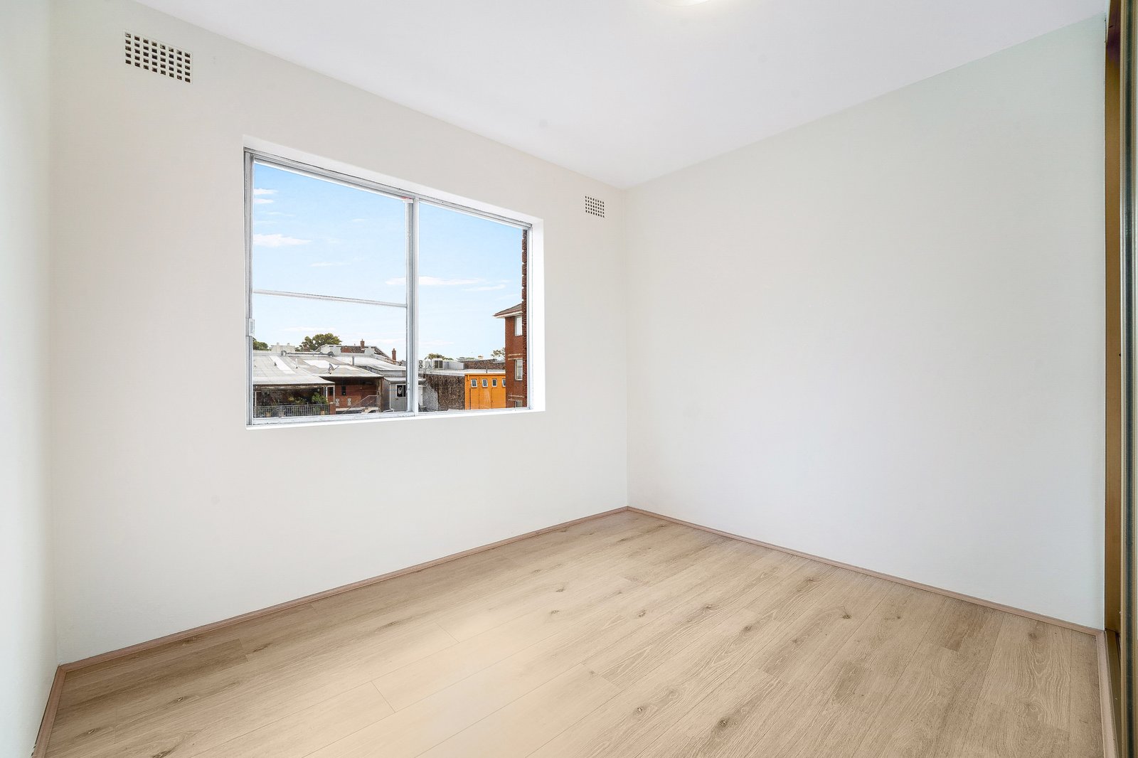 4/4 Banksia Street BOTANY 6