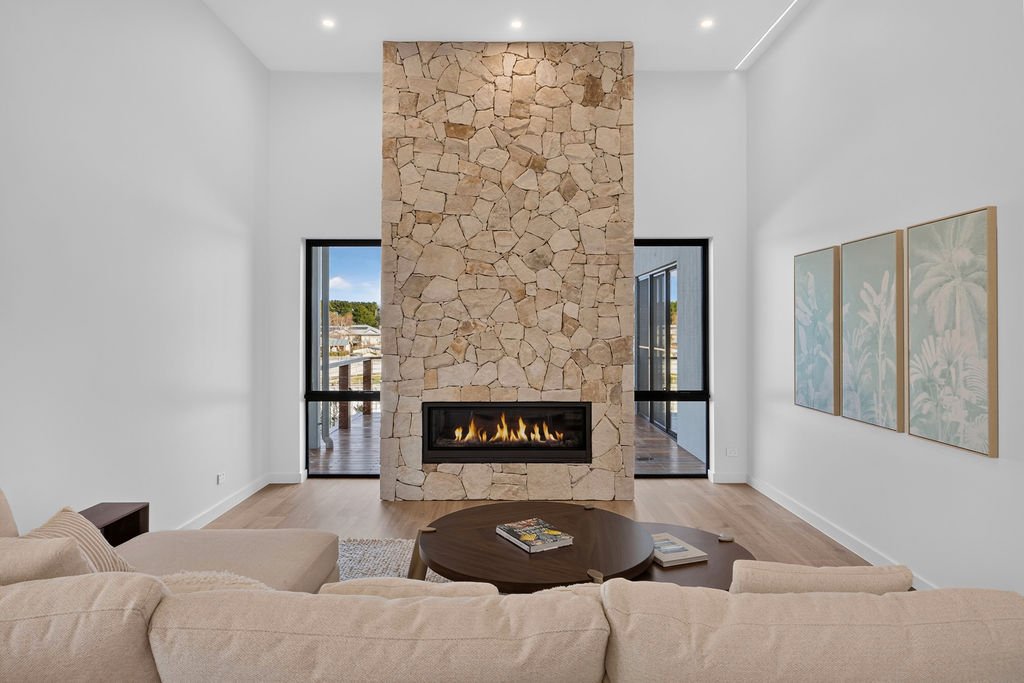 44 Birchfield Drive BUNGENDORE 12
