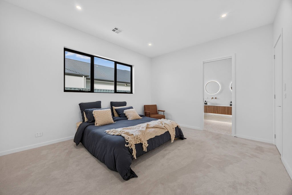 44 Birchfield Drive BUNGENDORE 13