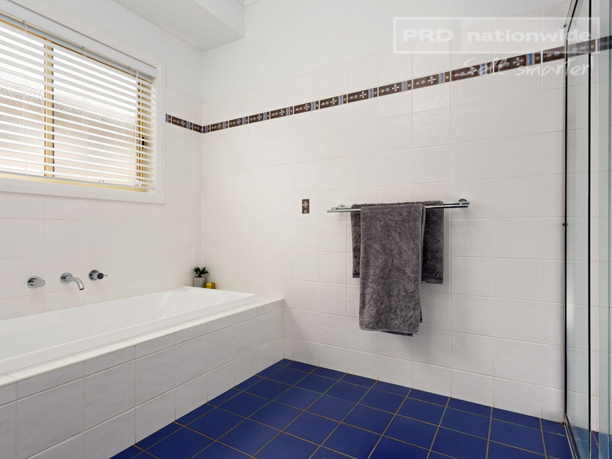 44 Bogong Crescent TATTON 14