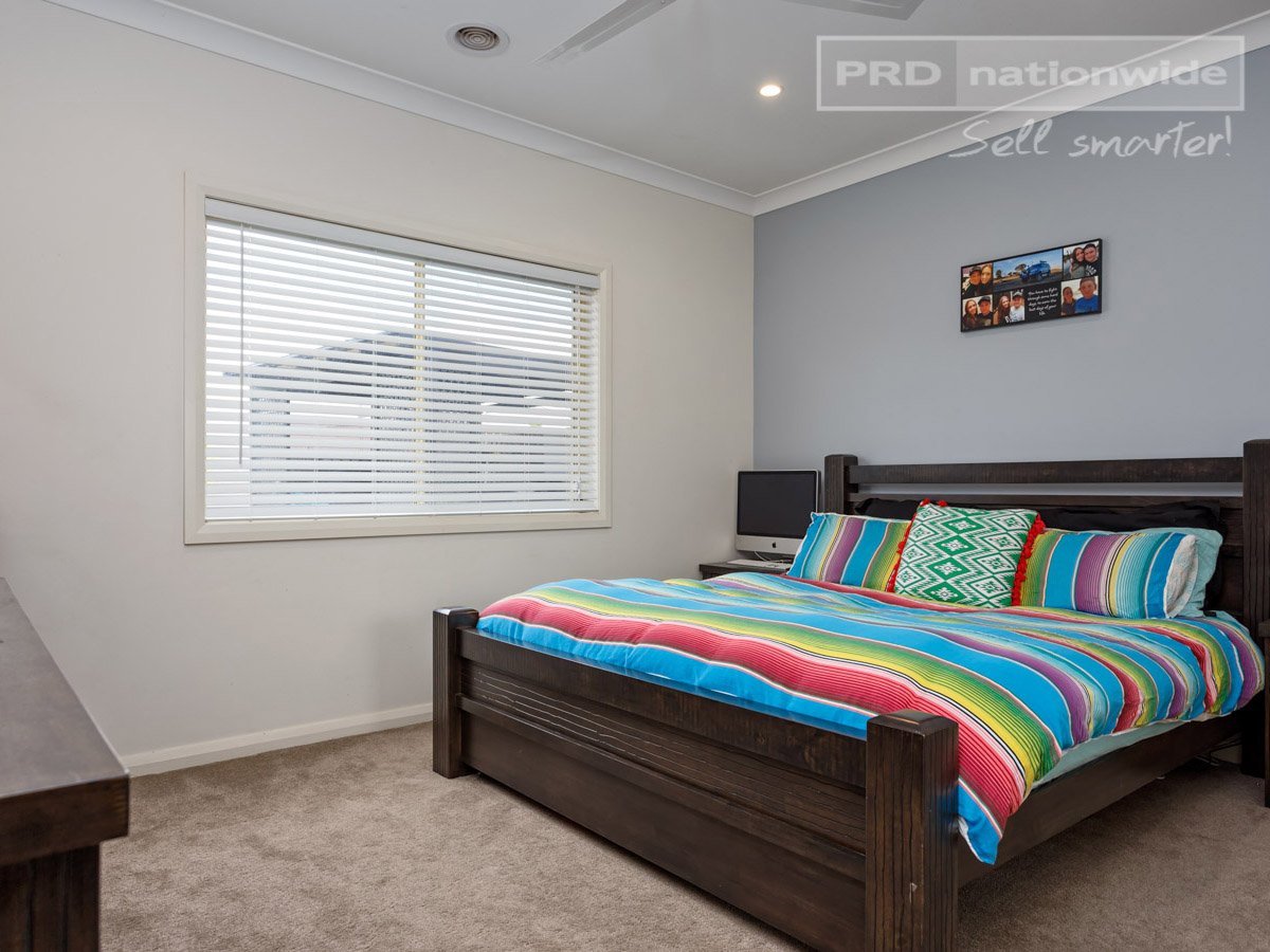 44 Bogong Crescent TATTON 16