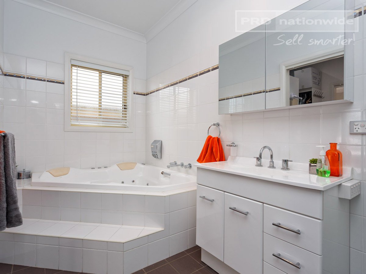 44 Bogong Crescent TATTON 7