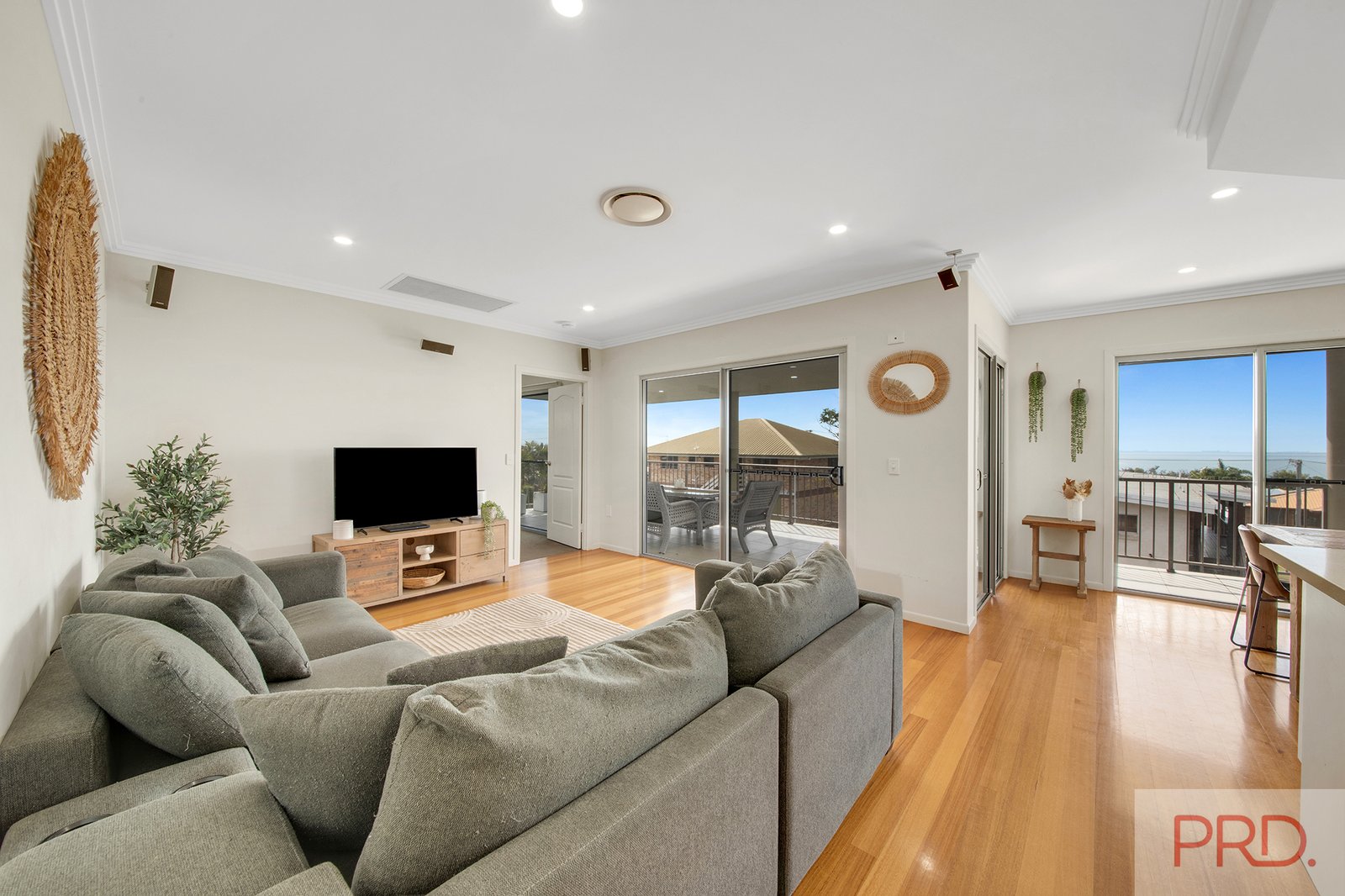 44 Booth Avenue TANNUM SANDS 5