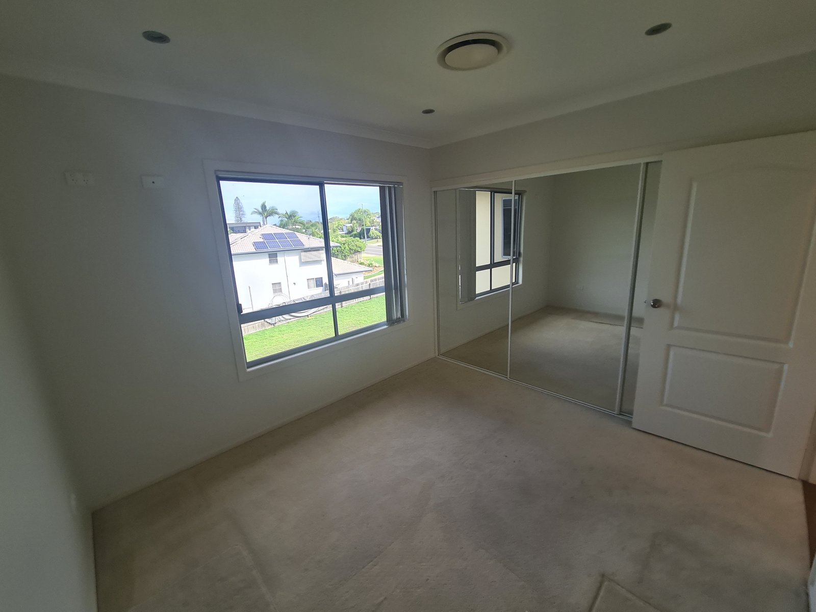 44 Booth Avenue TANNUM SANDS 15