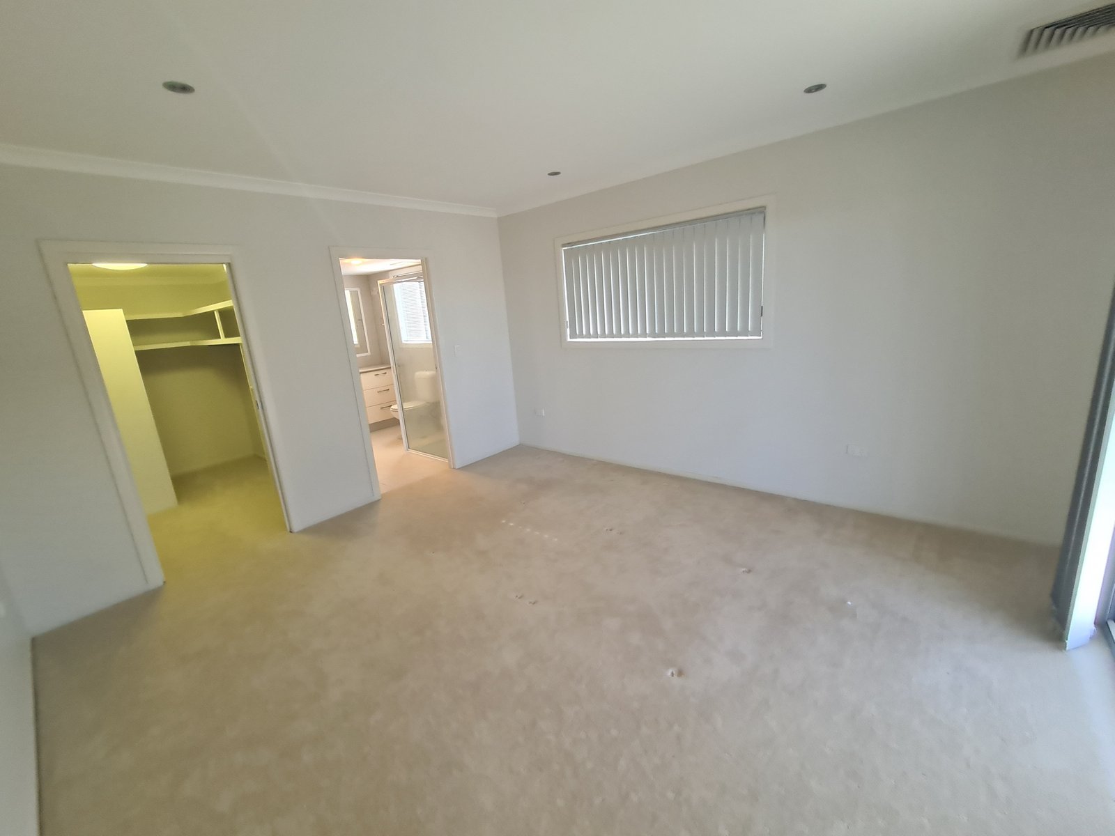 44 Booth Avenue TANNUM SANDS 26