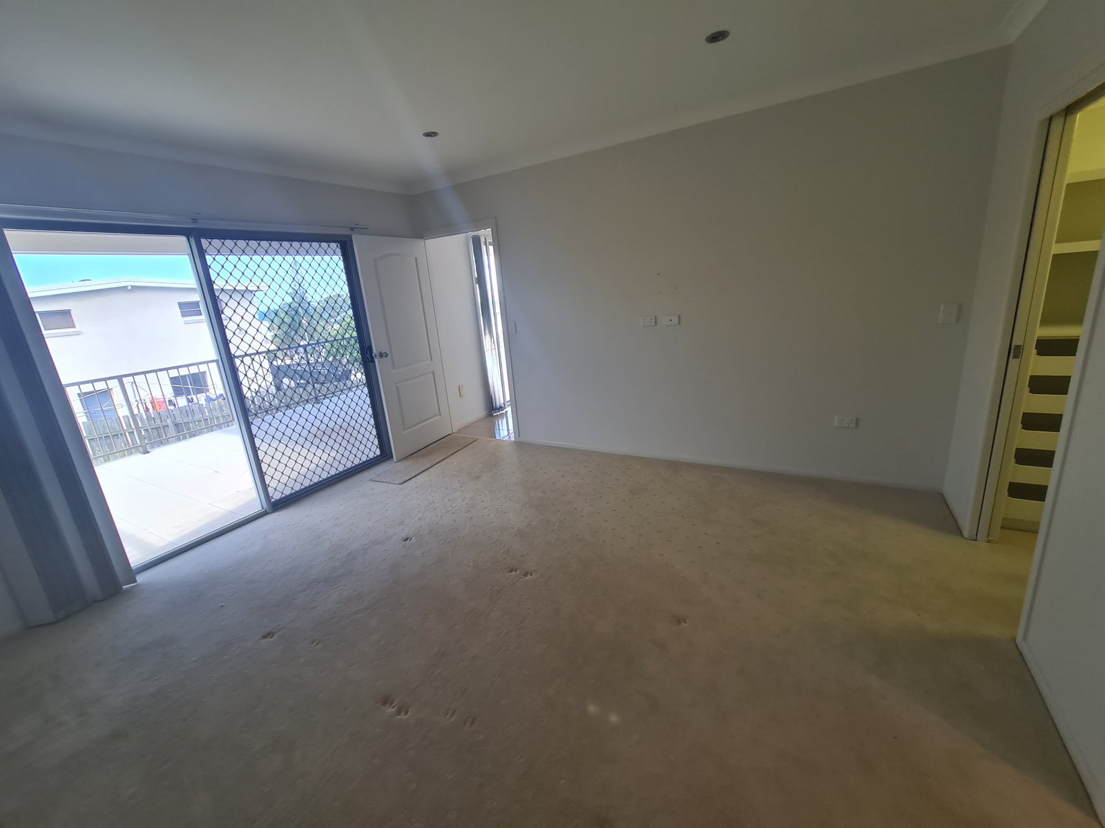 44 Booth Avenue TANNUM SANDS 27