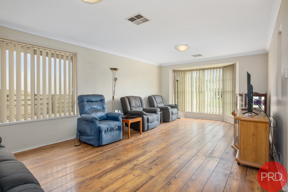 44 Brigantine Street RUTHERFORD 4