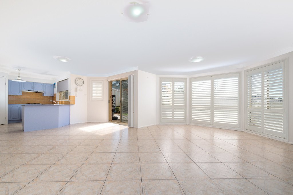 44 Brindabella Drive HORSLEY 4