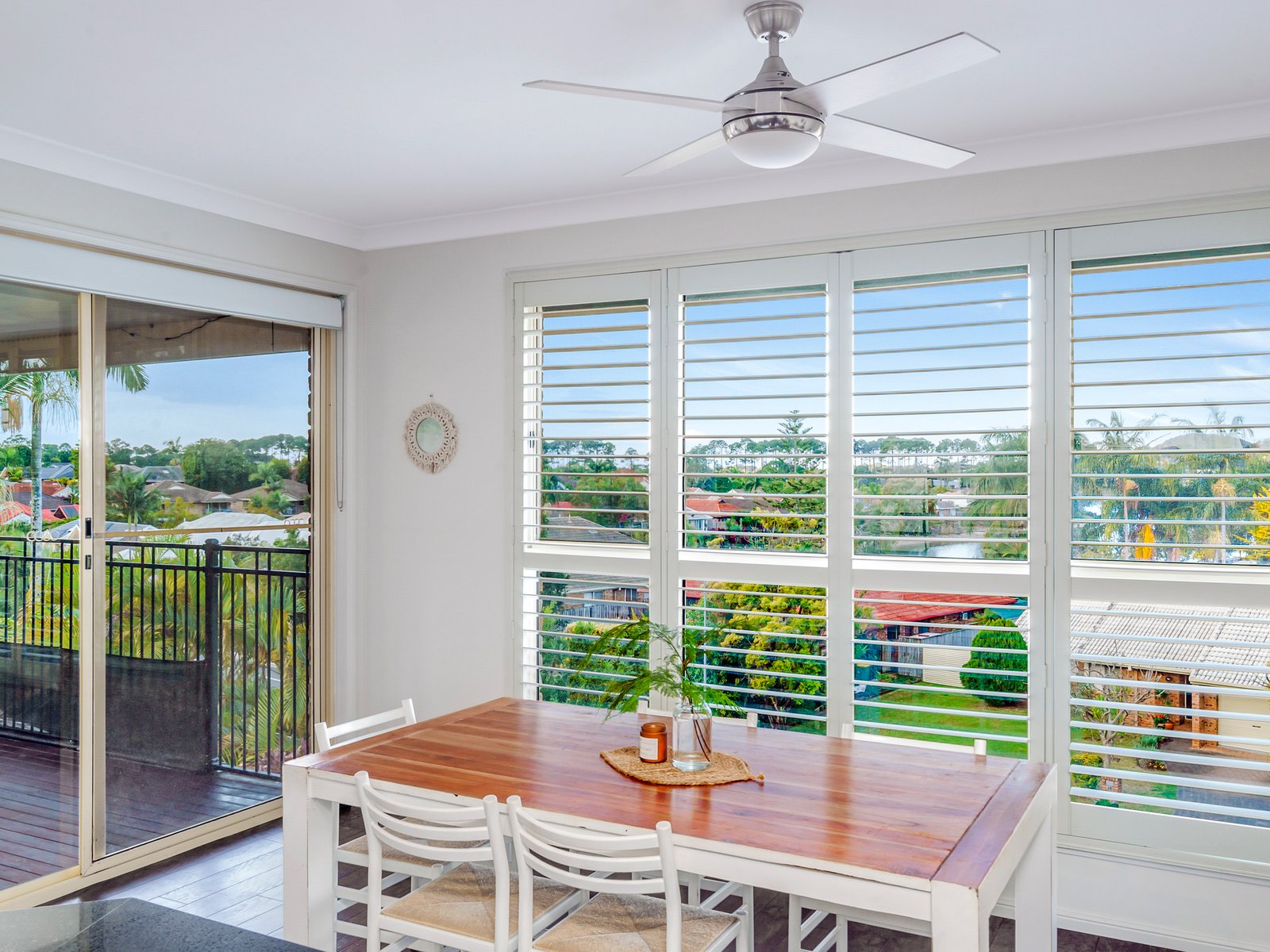 44 Bronzewing Close ELANORA 9