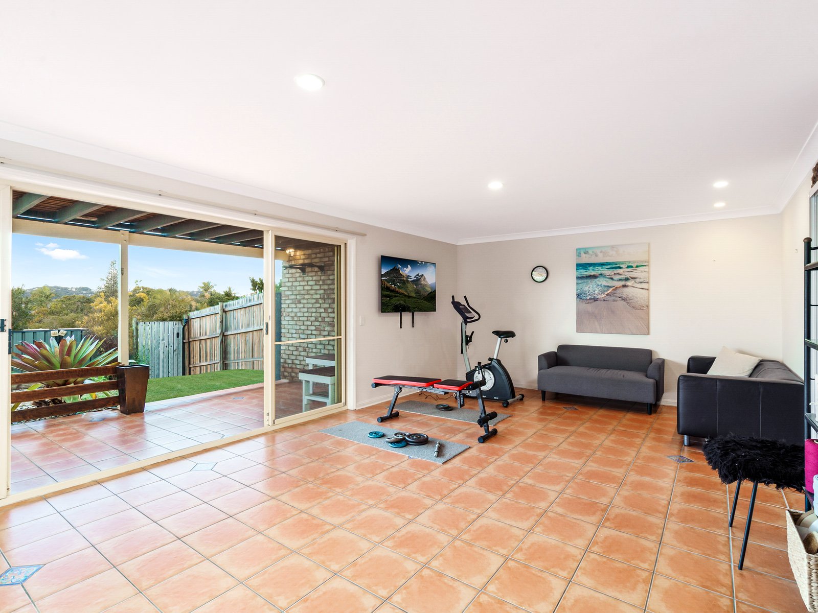 44 Bronzewing Close ELANORA 10