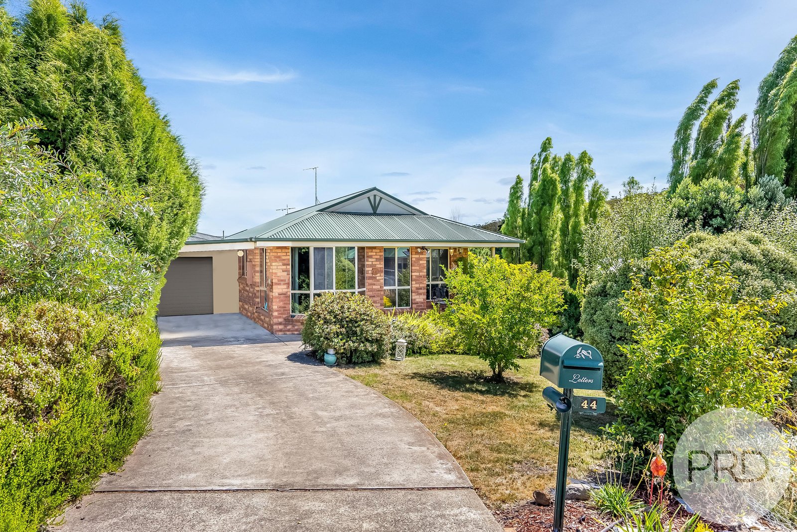 44 Buckingham Drive HOWRAH 9