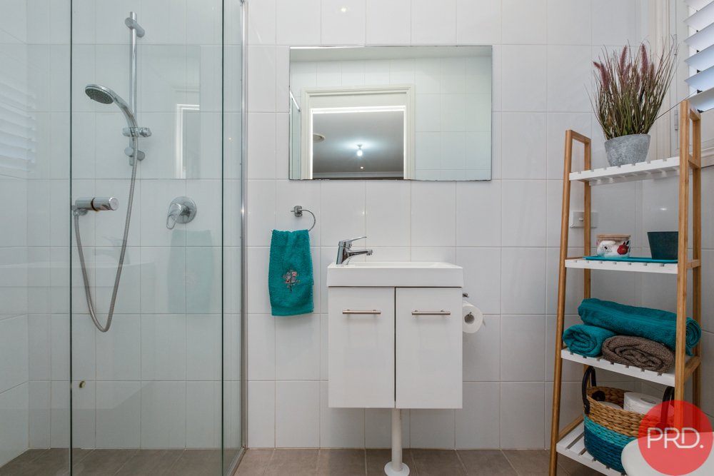 44 Byng Street TENAMBIT 18