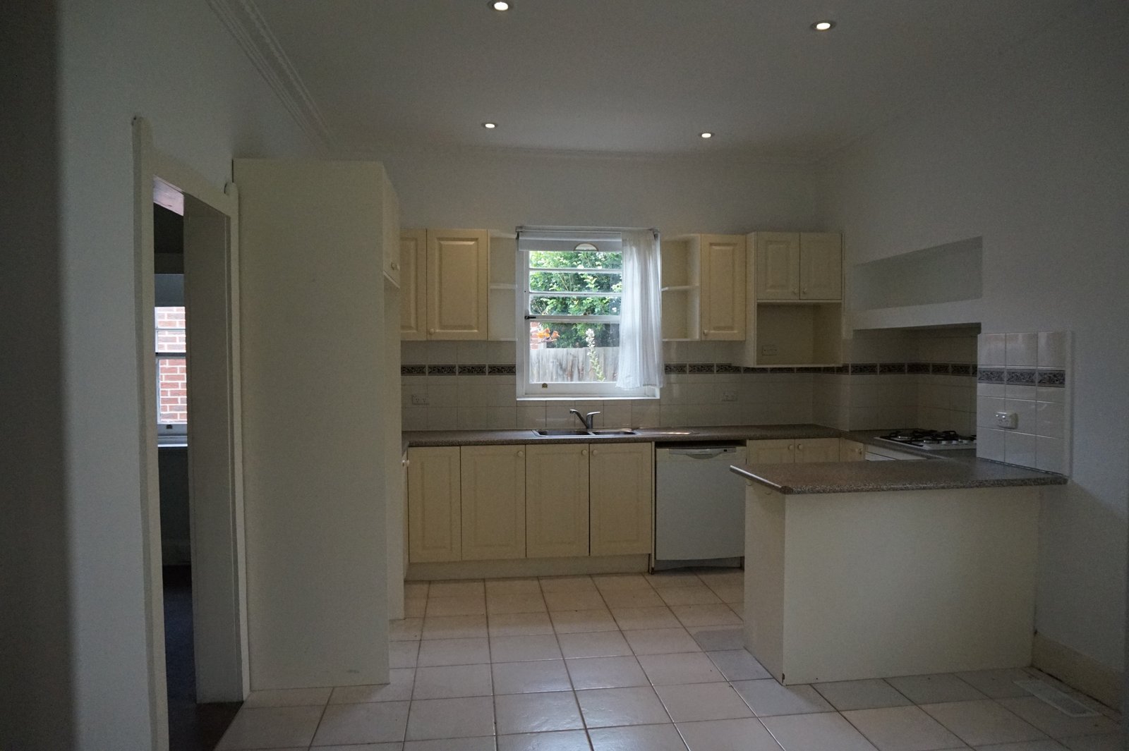 Gallery: 44 Charles Street