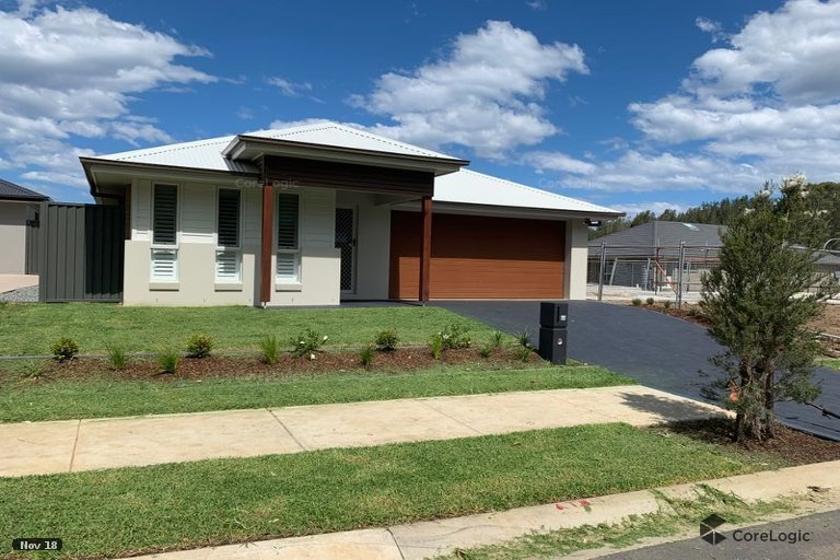 44 Clinton Way Hamlyn 1