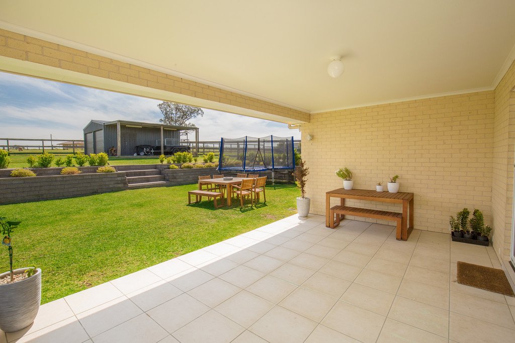 44 Cockatoo Ridge ABERGLASSLYN 18