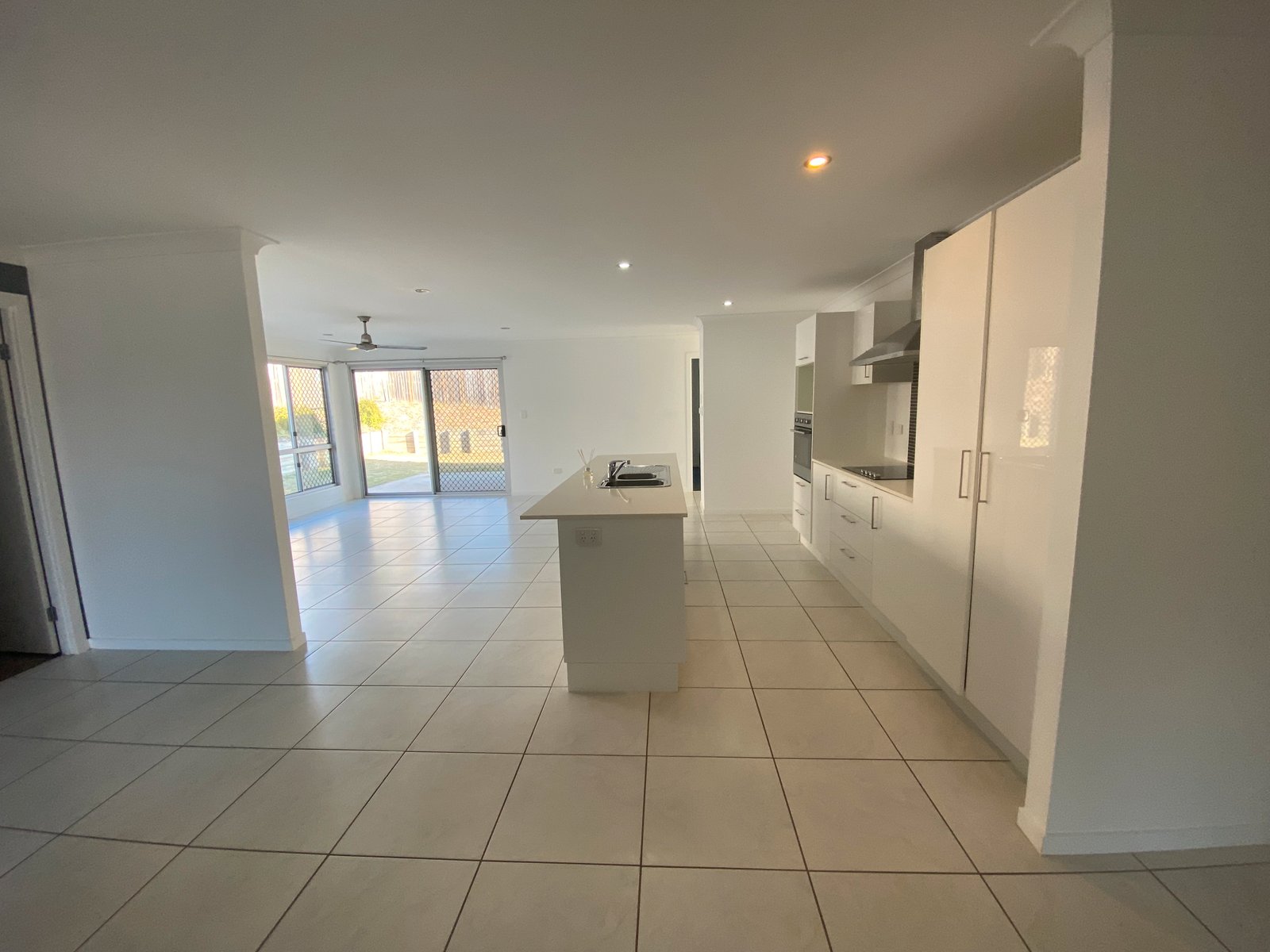 44 DAINTREE Boulevard NEW AUCKLAND 7