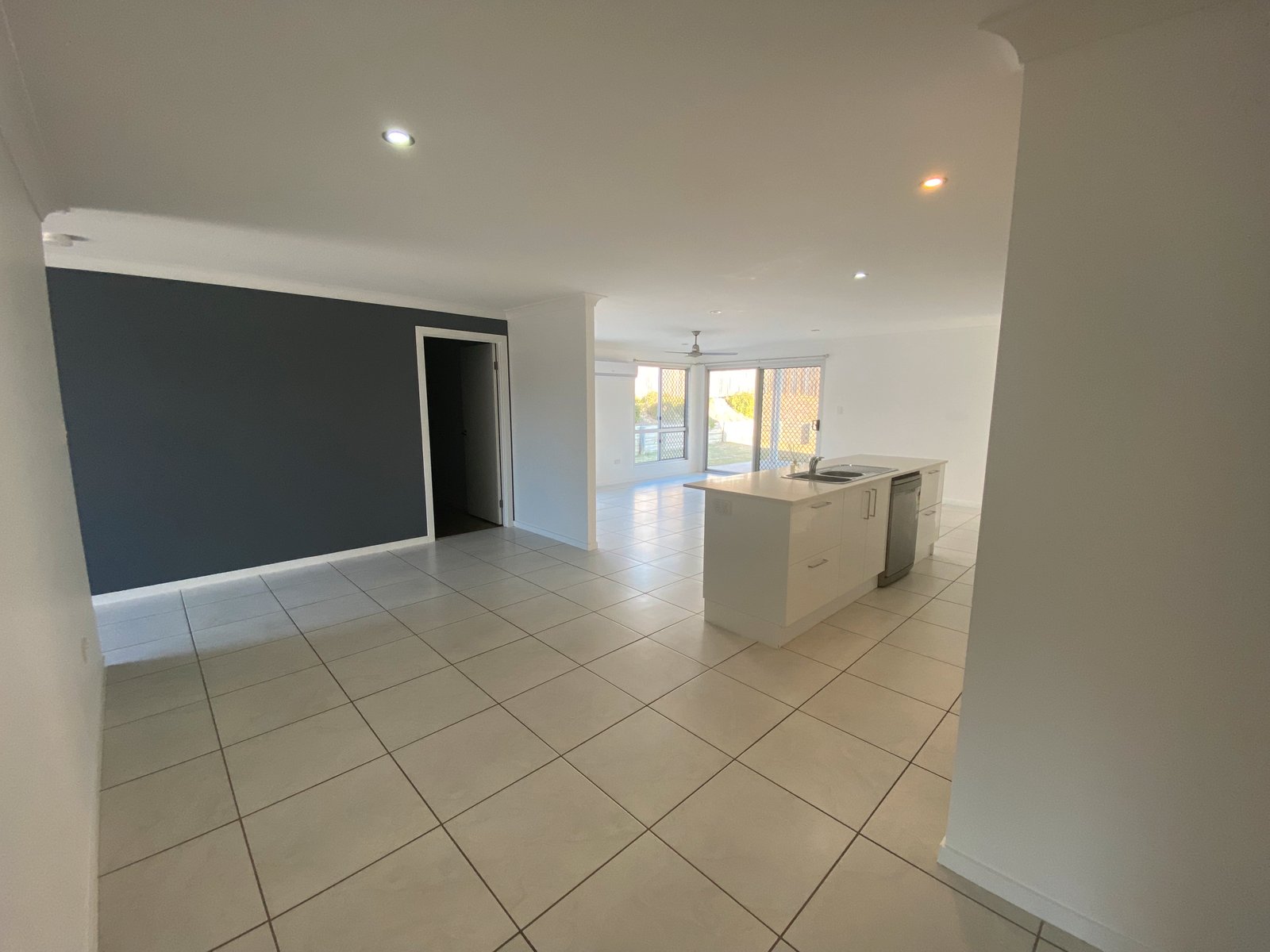 44 DAINTREE Boulevard NEW AUCKLAND 8