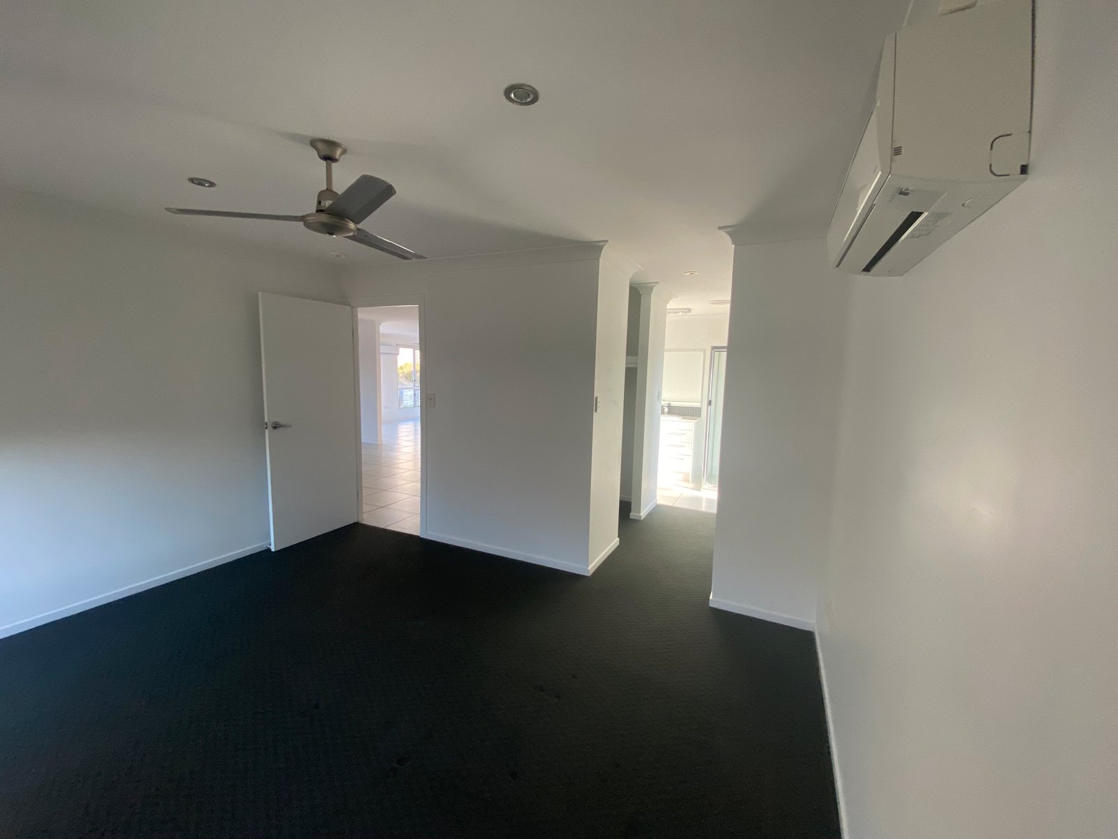 44 DAINTREE Boulevard NEW AUCKLAND 14
