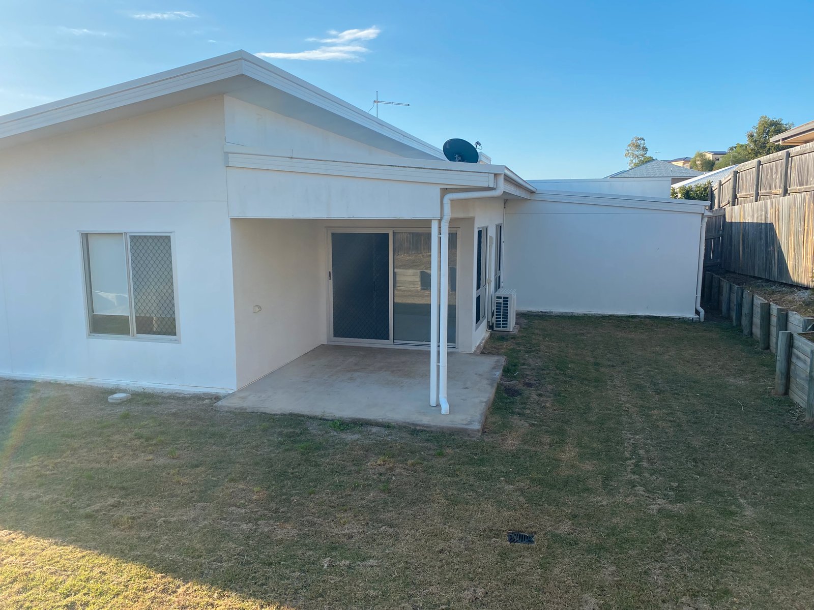 44 DAINTREE Boulevard NEW AUCKLAND 18