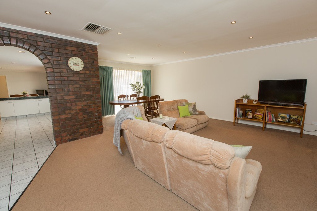 44 De Garis Drive MILDURA 2