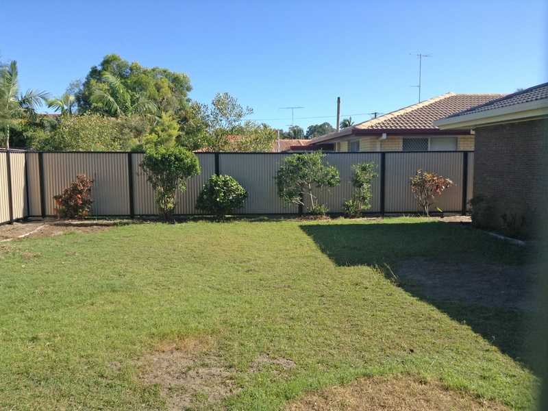44 Denawen Street PALM BEACH 3