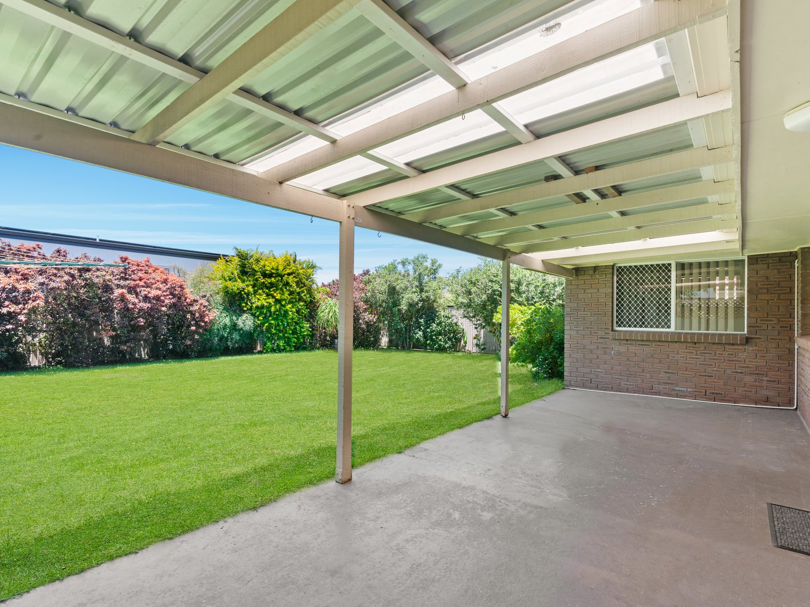 44 Denawen Street PALM BEACH 7