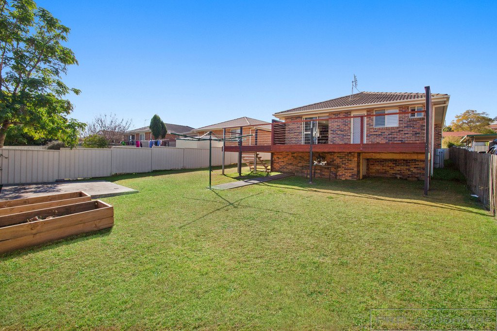 44 Denton Park Drive RUTHERFORD 16
