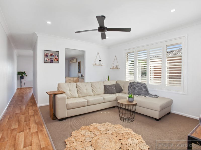 44 Denton Park Drive RUTHERFORD 2