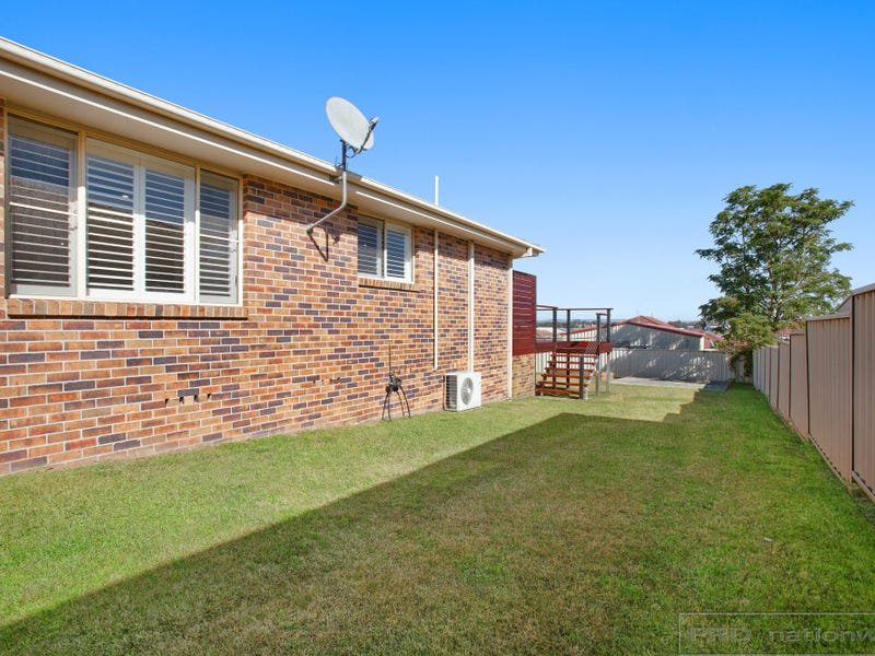 44 Denton Park Drive RUTHERFORD 17