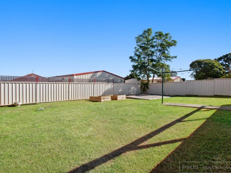 44 Denton Park Drive RUTHERFORD 18