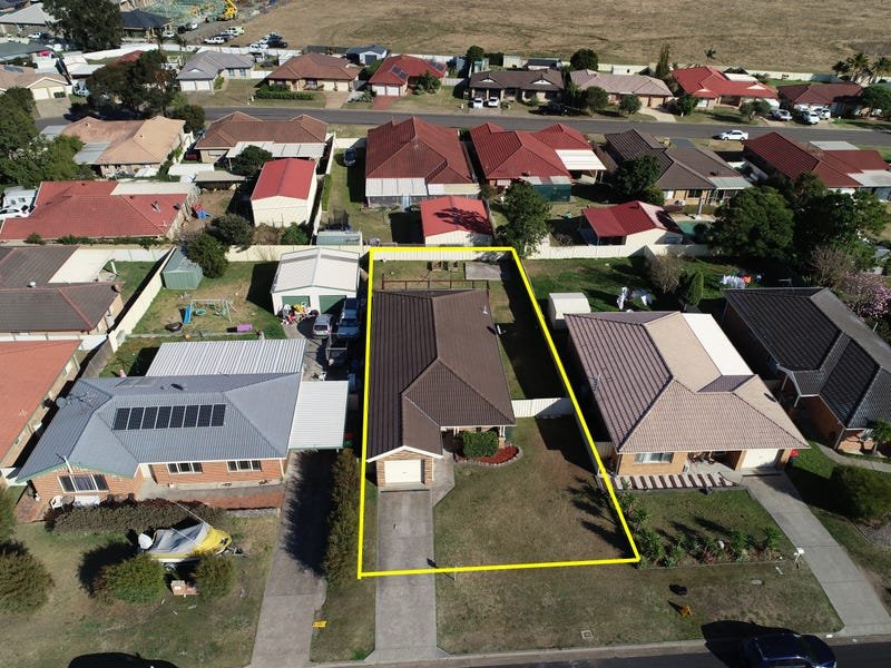 44 Denton Park Drive RUTHERFORD 19