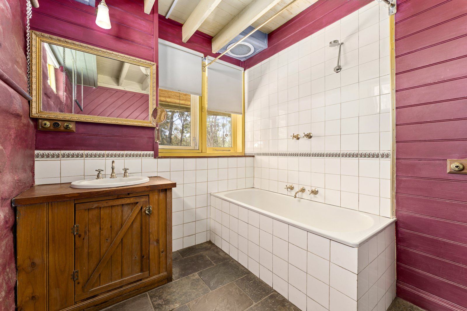 Real Estate and Property in 44 Dickersons Lane , Denver, VIC