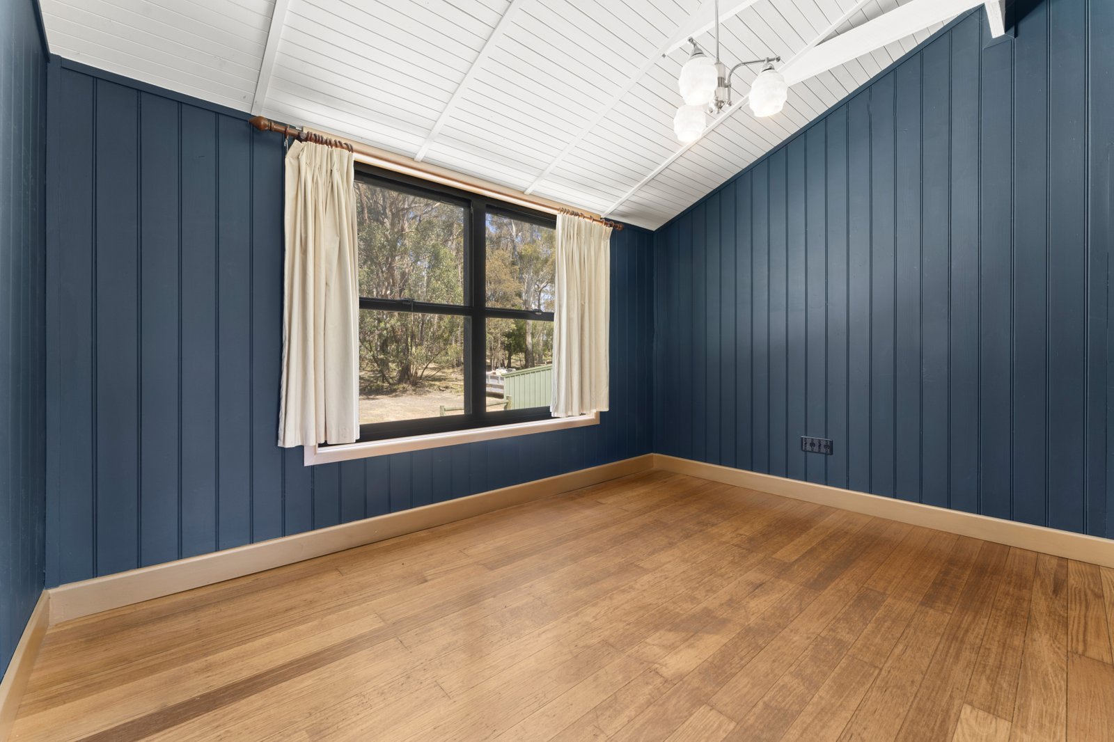 Real Estate and Property in 44 Dickersons Lane , Denver, VIC