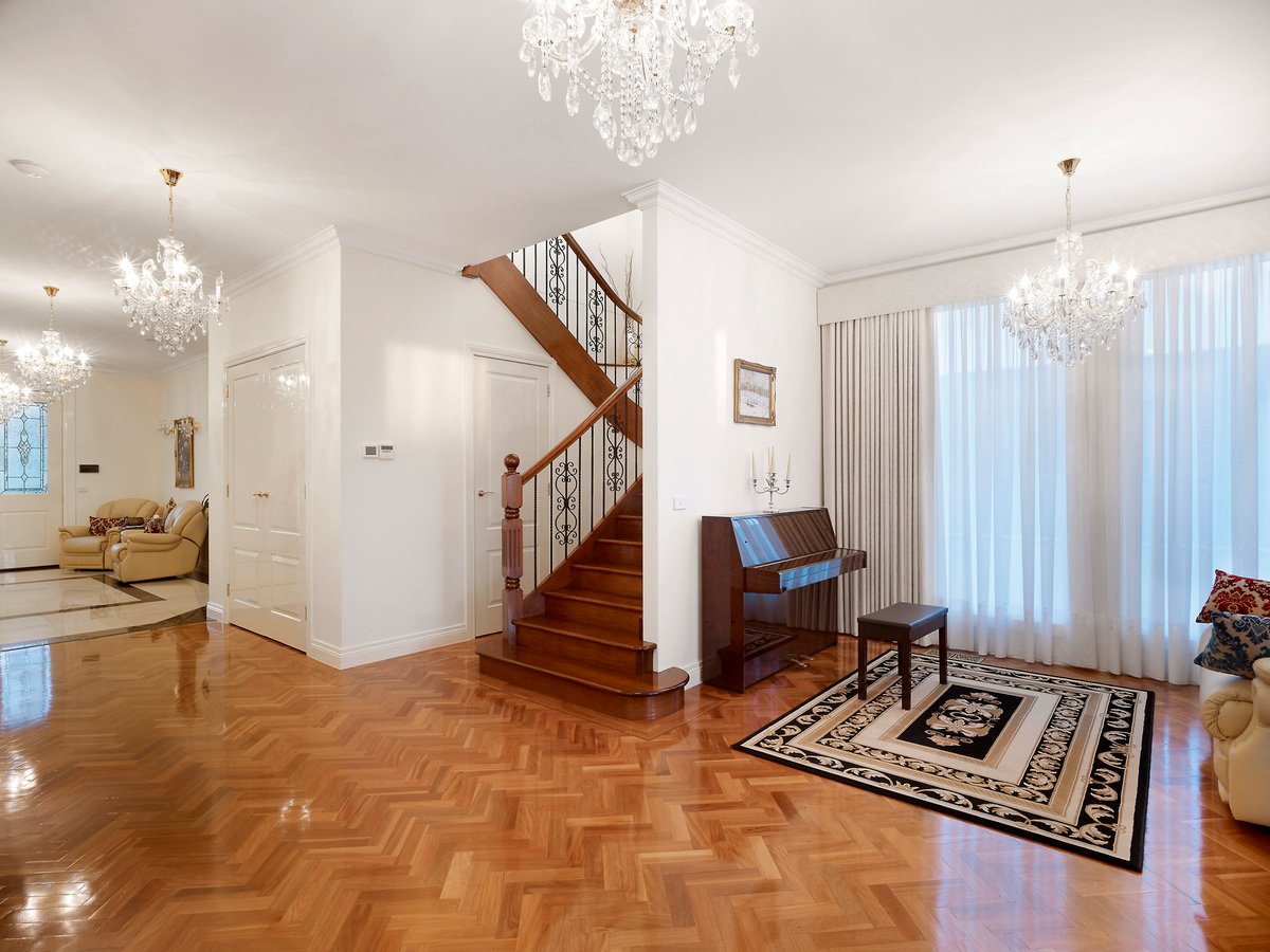 Real Estate and Property in 44 Ebden Avenue, Black Rock, VIC